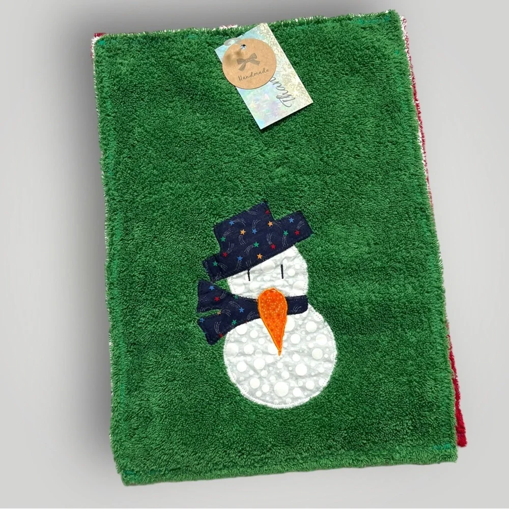 Lot/3 𝑯𝒂𝒏𝒅𝒎𝒂𝒅𝒆 Holiday Christmas Hand Towels 🎁